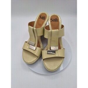 Sofft Anita CreamPatent Leather Wedge Sandals size 8M  Womens